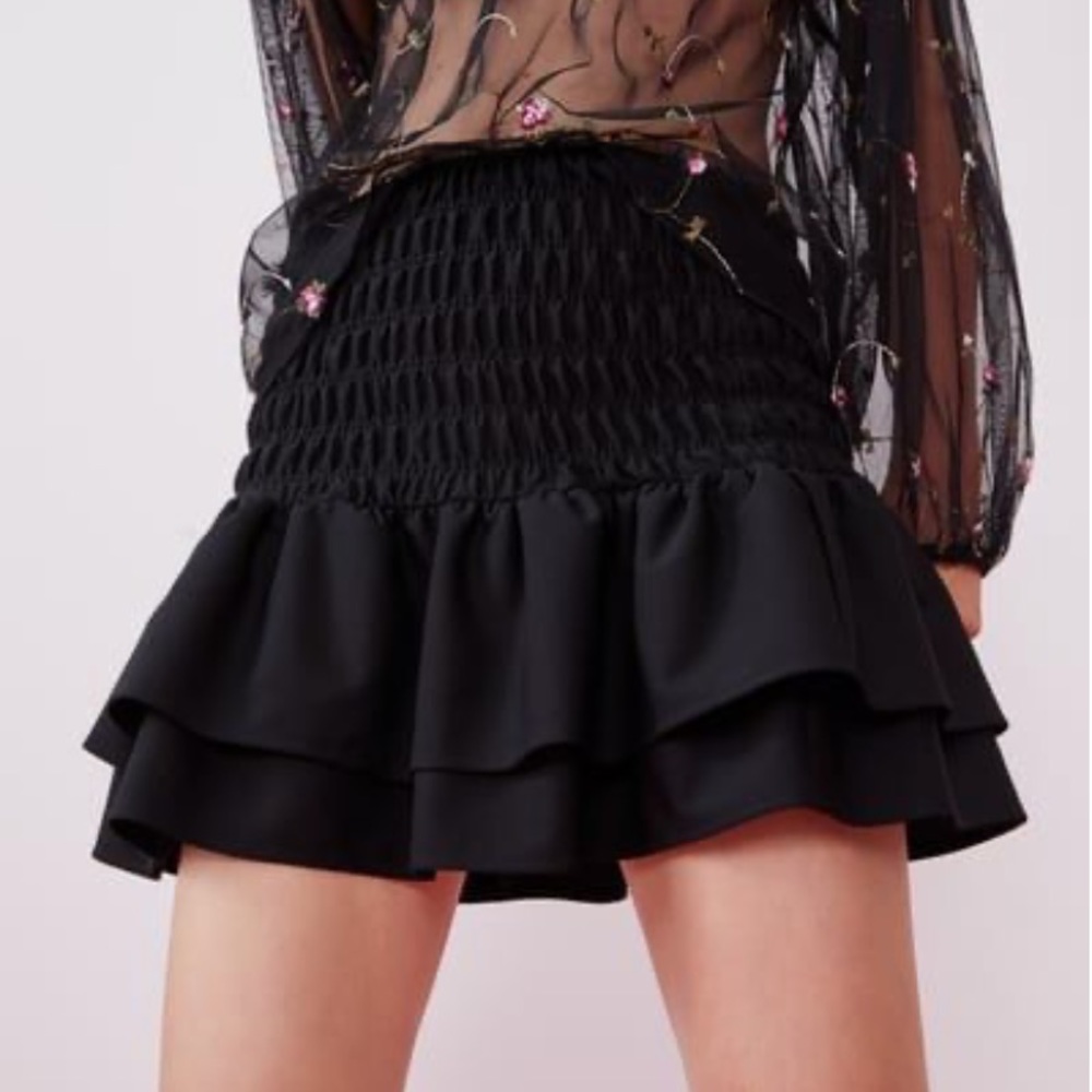 Ruffled mini skirt